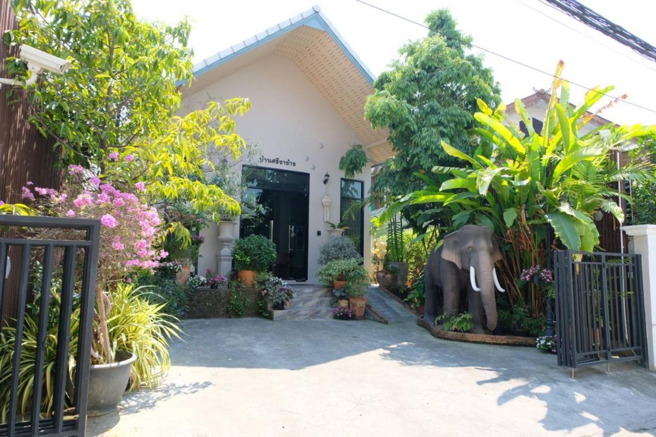 Sri Ngachang Chiang Mai Buitenkant foto